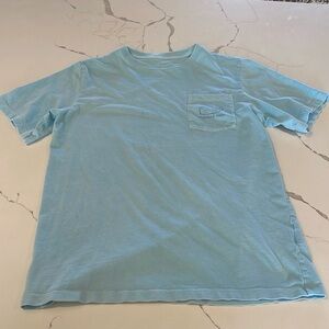 Vineyard Vines whale pocket t shirt size youth large